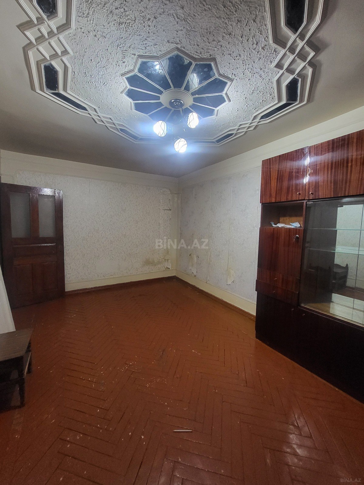 1 otaqlı köhnə tikili 40 m², Neftçilər m. - şəkil 2
