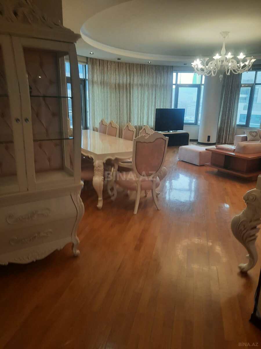 4 otaqlı yeni tikili 214 m², İçəri Şəhər m. - şəkil 2