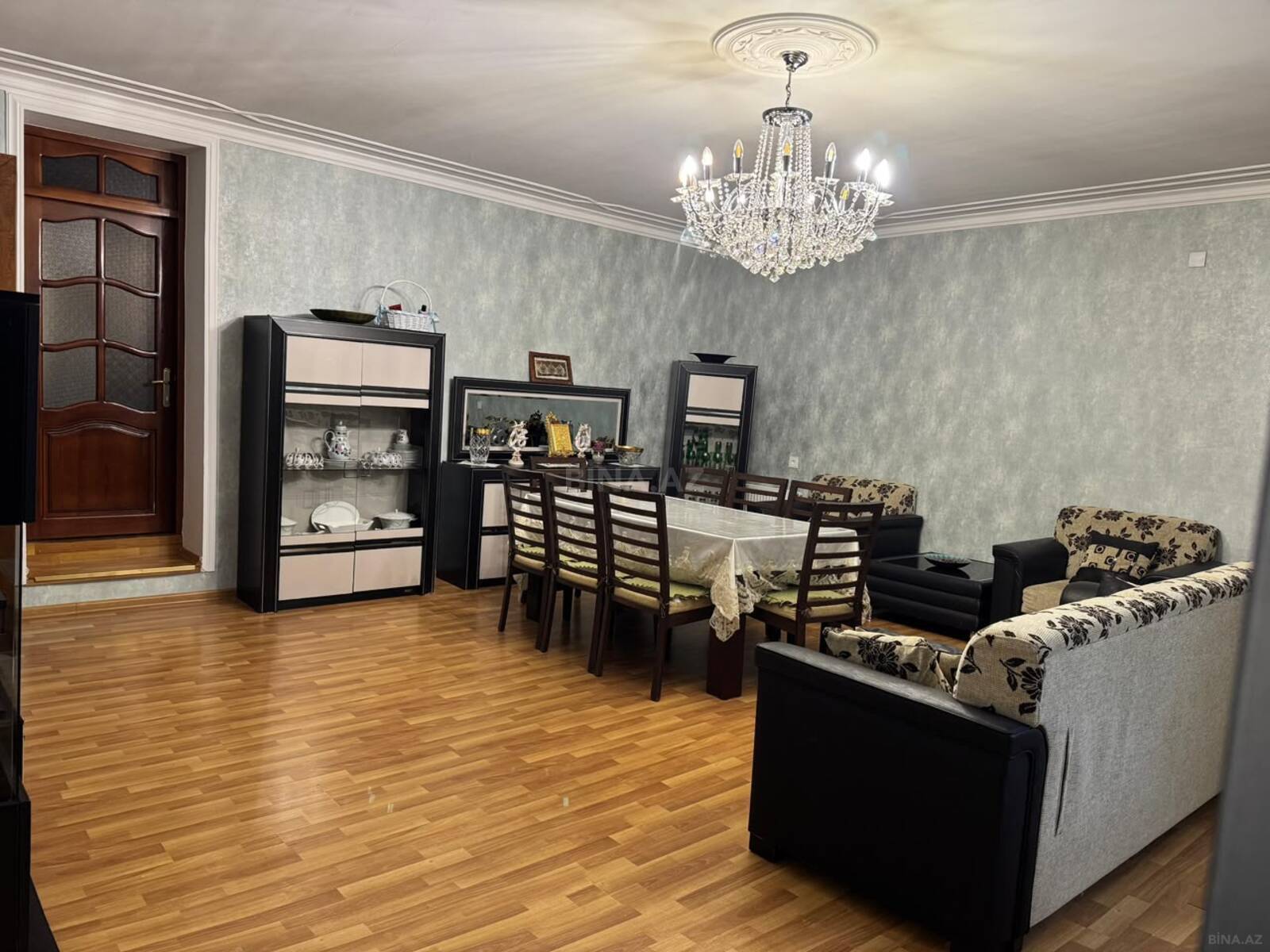 3 otaqlı köhnə tikili 100 m², Nəriman Nərimanov m.