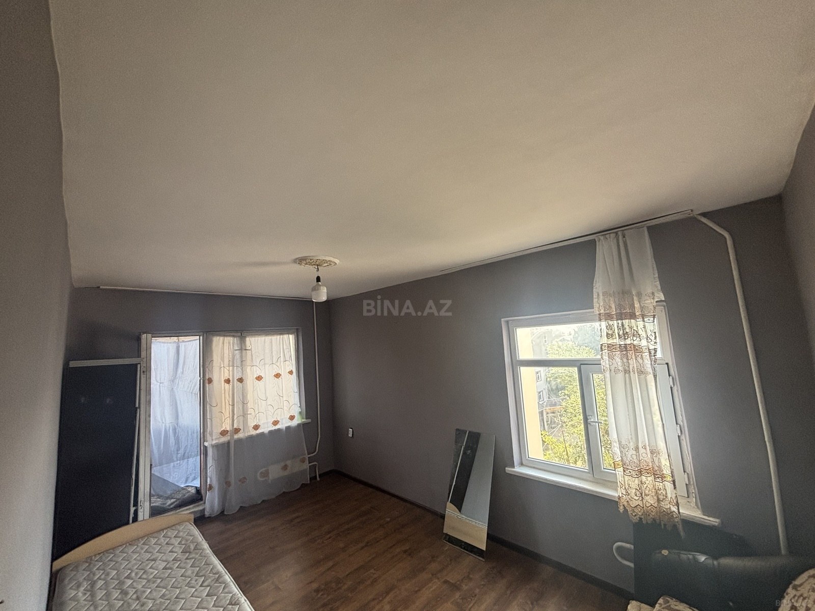 1 otaqlı köhnə tikili 33 m², Qaraçuxur q.