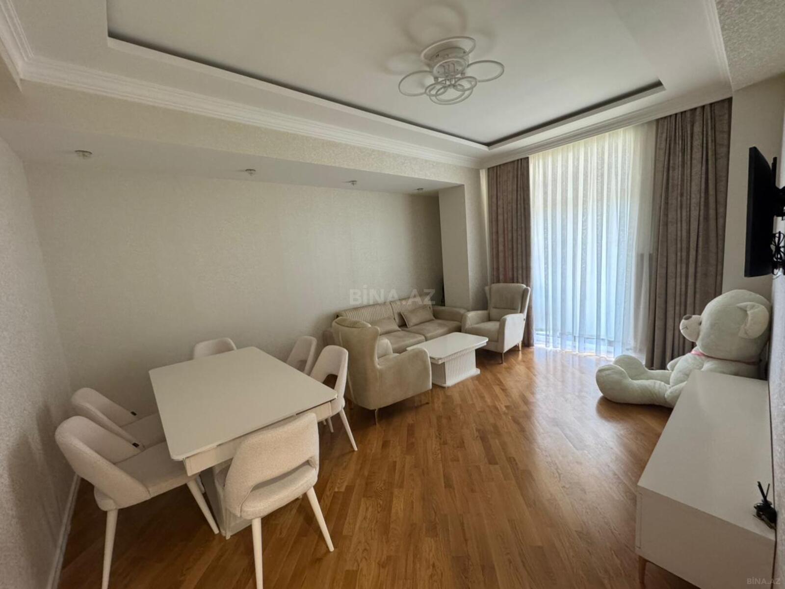 2 otaqlı yeni tikili 65 m², Ağ şəhər q.