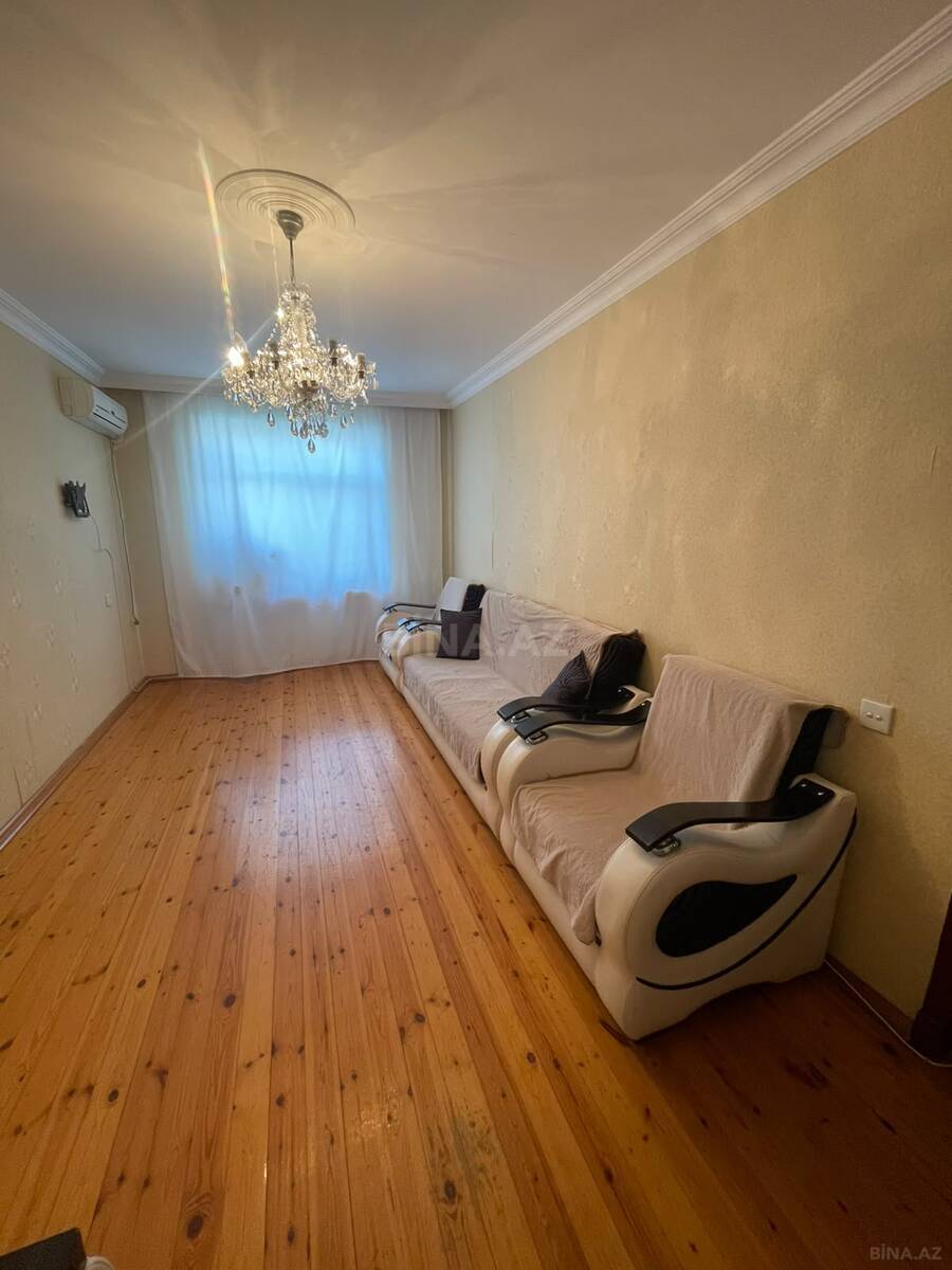 3 otaqlı köhnə tikili 80 m², Suraxanı r.