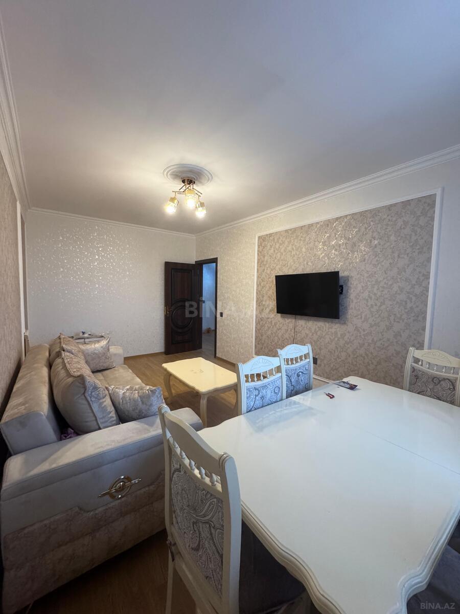 3 otaqlı köhnə tikili 85 m², Yeni Günəşli q. - şəkil 3