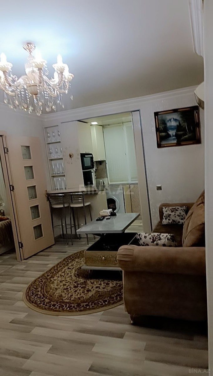 2 otaqlı köhnə tikili 45 m², Elmlər Akademiyası m. - şəkil 2