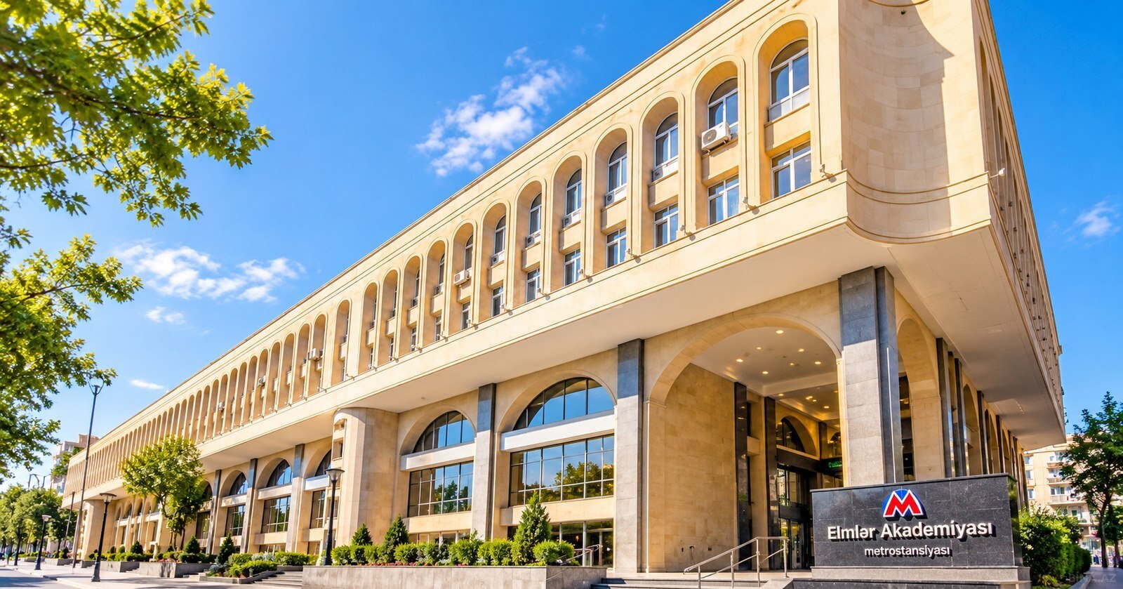 3 otaqlı köhnə tikili 75 m², Elmlər Akademiyası m. - əsas şəkil