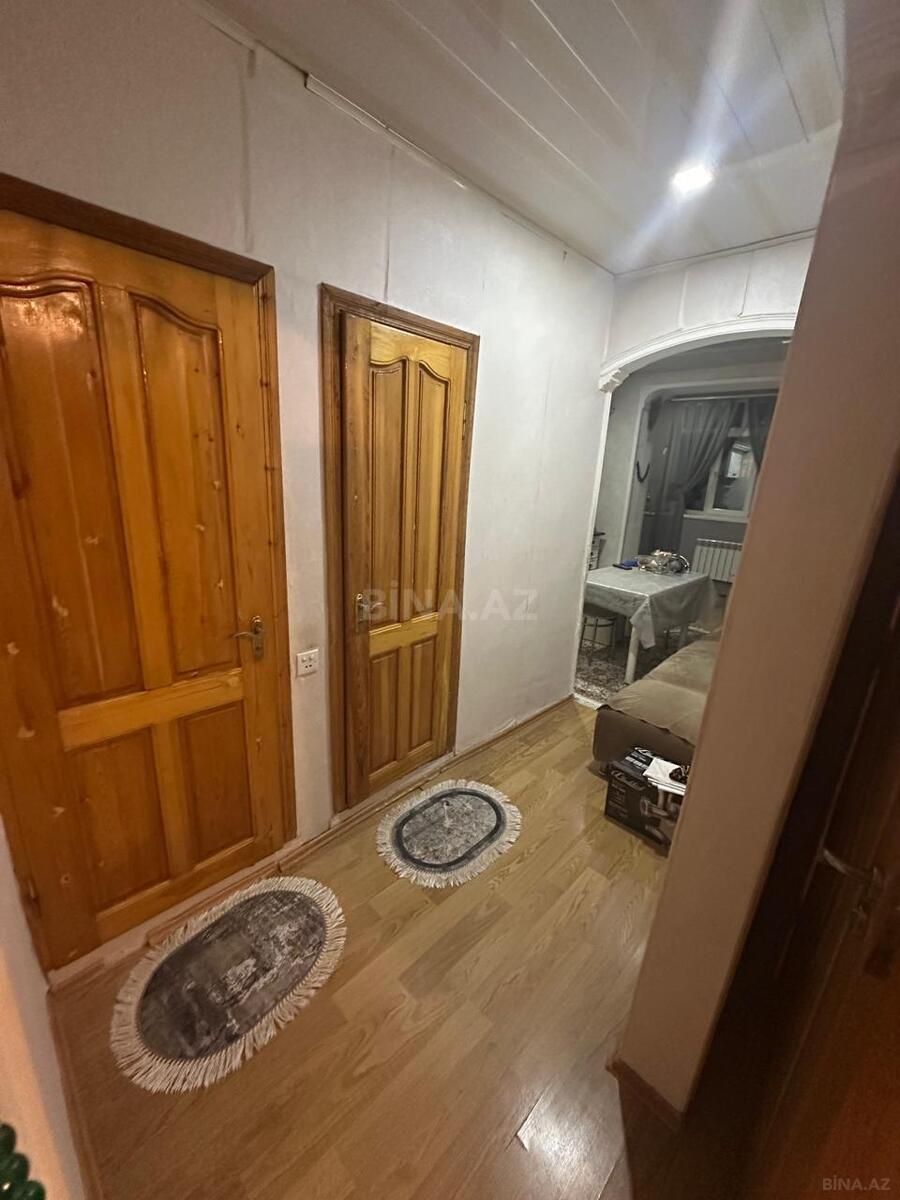 Satılır 3 otaqlı köhnə tikili 78 m², Hövsan q. - əsas şəkil