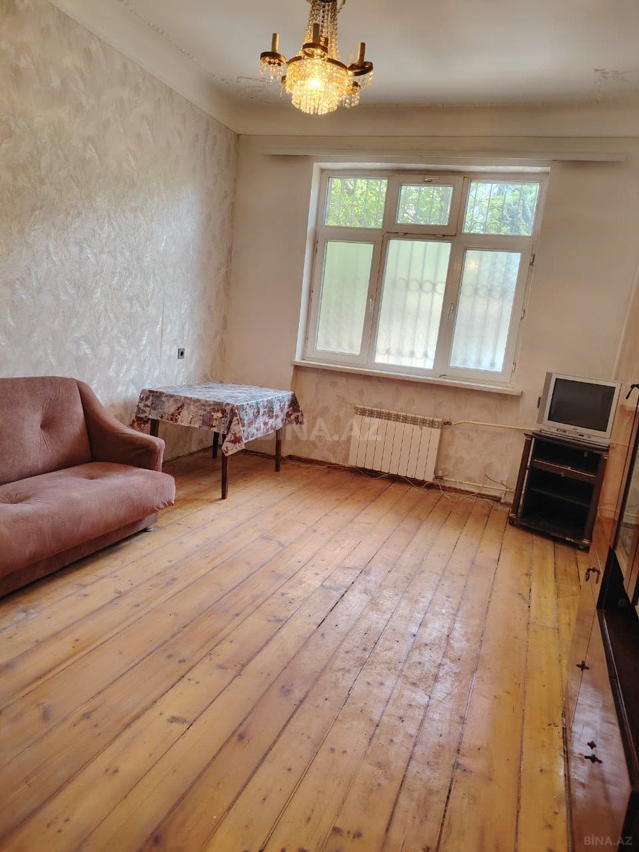 2 otaqlı köhnə tikili 60 m², Bakıxanov q. - şəkil 2
