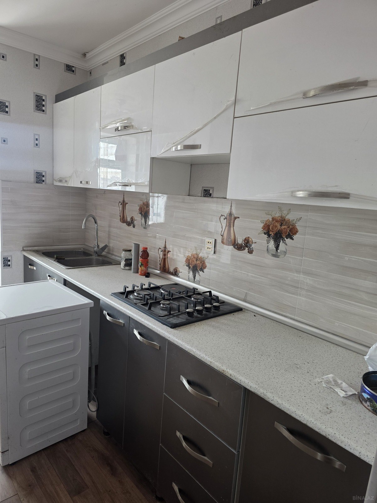 3 otaqlı köhnə tikili 67 m², Xalqlar Dostluğu m. - şəkil 3