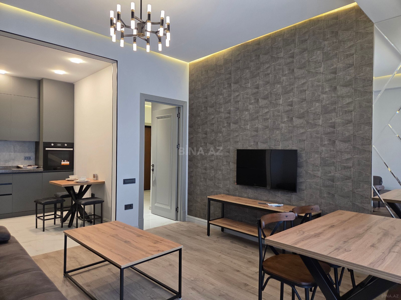 3 otaqlı yeni tikili 95 m², Ağ şəhər q.