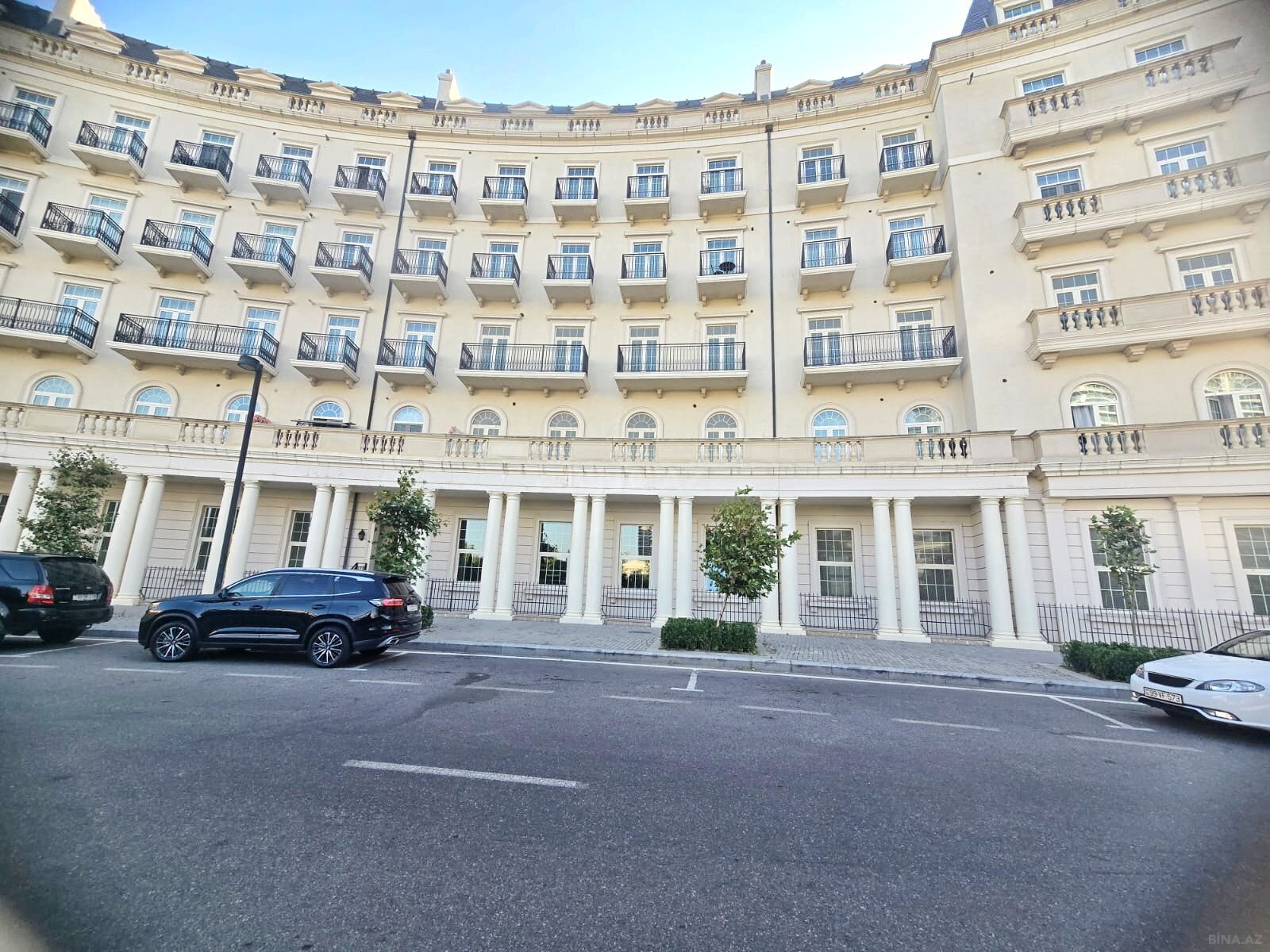 3 otaqlı yeni tikili 120 m², Ağ şəhər q. - şəkil 2