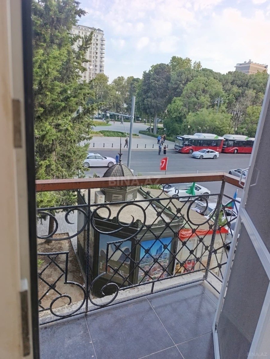 2 otaqlı köhnə tikili 36 m², 28 May m. - şəkil 2