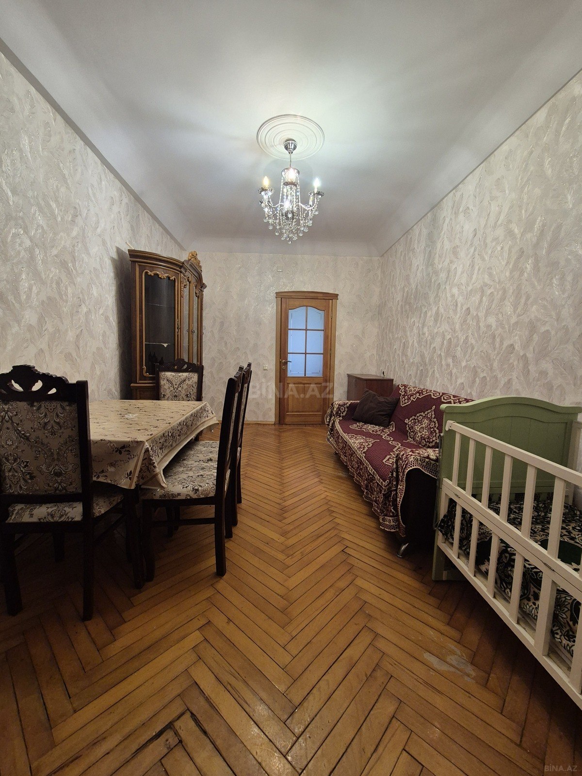 3 otaqlı köhnə tikili 75 m², Elmlər Akademiyası m. - şəkil 3