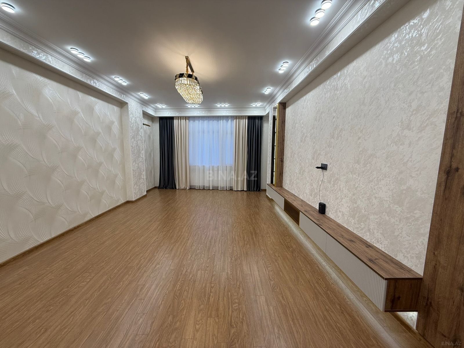 3 otaqlı yeni tikili 141 m², Neftçilər m.