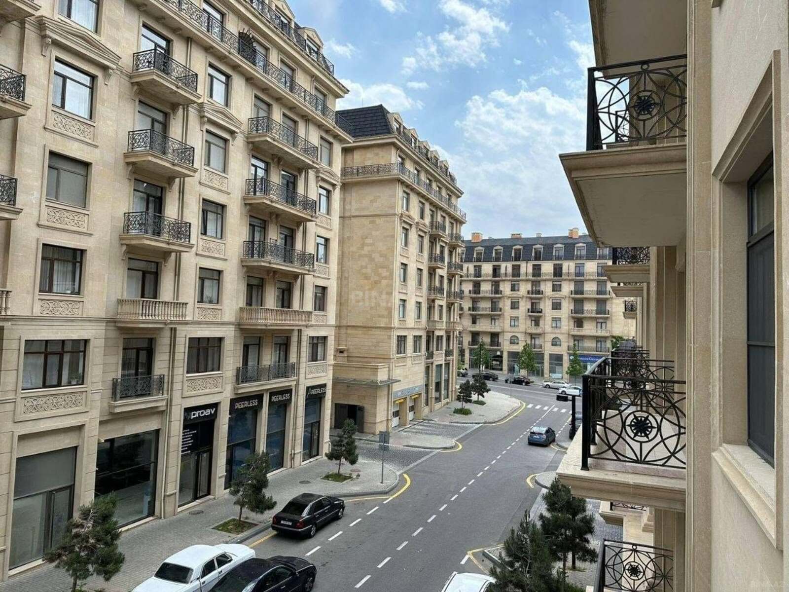 2 otaqlı yeni tikili 95 m², Xətai r.