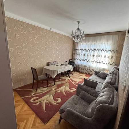 3 otaqlı köhnə tikili 80 m², Neftçilər m.