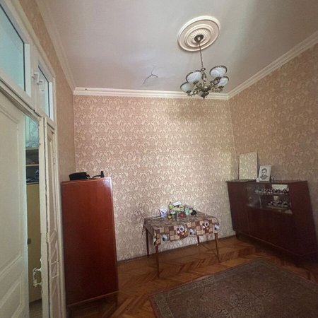2 otaqlı köhnə tikili 44 m², 28 May m.