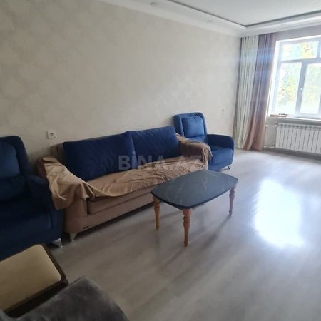 3 otaqlı köhnə tikili 80 m², Nəsimi m.