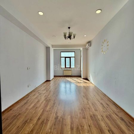 3 otaqlı yeni tikili 126 m², Neftçilər m.