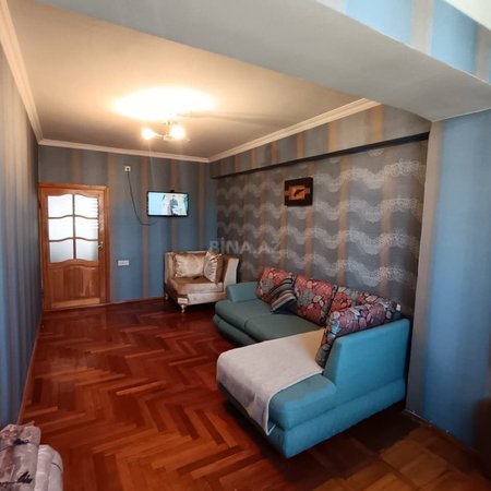 3 otaqlı köhnə tikili 110 m², Yasamal r.