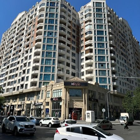 3 otaqlı yeni tikili 136.6 m², Nəriman Nərimanov m.