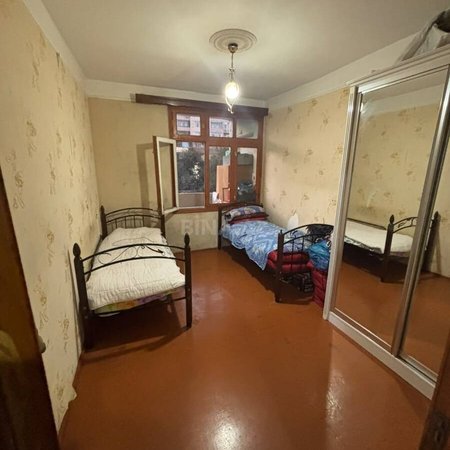 3 otaqlı köhnə tikili 66 m², Memar Əcəmi m.