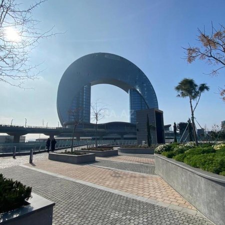 3 otaqlı köhnə tikili 70 m², Ağ şəhər q.