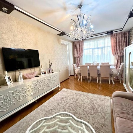3 otaqlı yeni tikili 119 m², İnşaatçılar m.