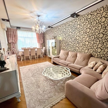 3 otaqlı yeni tikili 117 m², İnşaatçılar m.