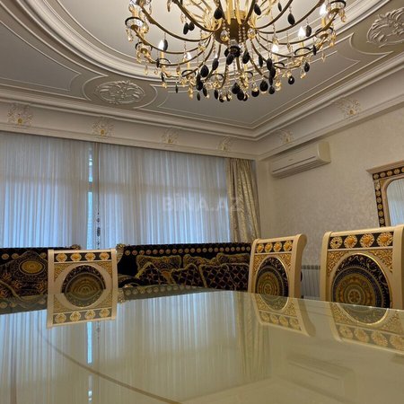 4 otaqlı yeni tikili 230 m², 28 May m.