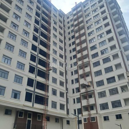 3 otaqlı yeni tikili 94 m², Neftçilər m.
