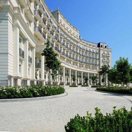 4 otaqlı yeni tikili 127 m², Ağ şəhər q.