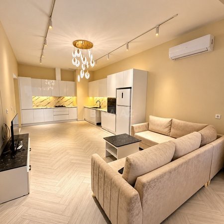 3 otaqlı yeni tikili 114 m², Avtovağzal m.