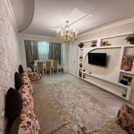 3 otaqlı köhnə tikili 85 m², Memar Əcəmi m.