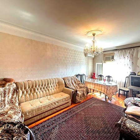 3 otaqlı köhnə tikili 60 m², Neftçilər m.