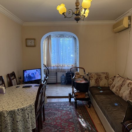 1 otaqlı köhnə tikili 40 m², Gənclik m.