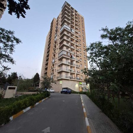 3 otaqlı yeni tikili 105 m², Neftçilər m.