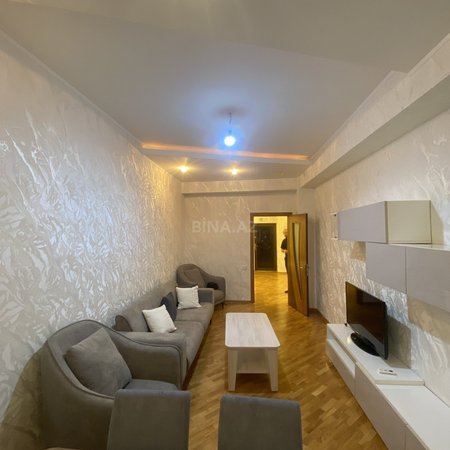2 otaqlı yeni tikili 85 m², İnşaatçılar m.