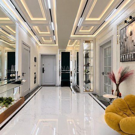 3 otaqlı yeni tikili 120 m², 28 May m.