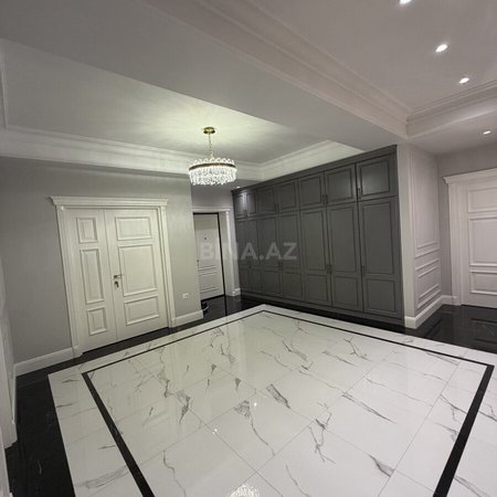 3 otaqlı yeni tikili 150 m², Elmlər Akademiyası m.