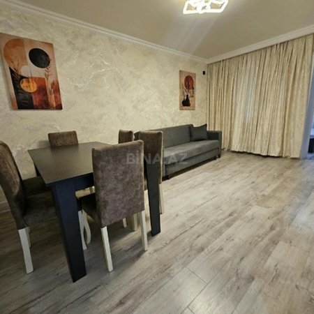 2 otaqlı köhnə tikili 55 m², İnşaatçılar m.