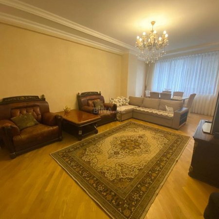 3 otaqlı yeni tikili 125 m², Nizami m.