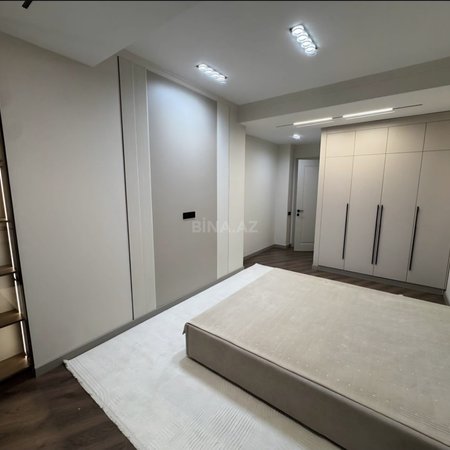 2 otaqlı yeni tikili 80 m², 20 Yanvar m.