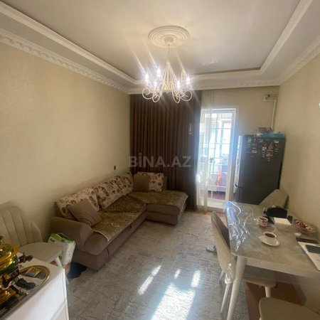 2 otaqlı köhnə tikili 40 m², 20 Yanvar m.