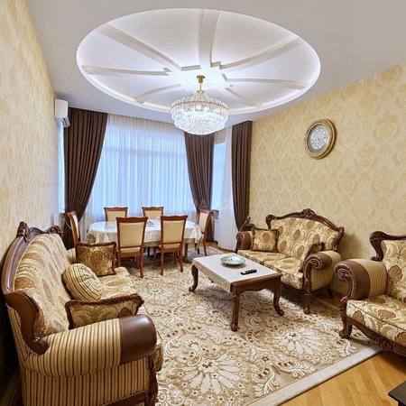 3 otaqlı yeni tikili 90 m², Elmlər Akademiyası m.