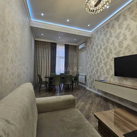 3 otaqlı yeni tikili 95 m², 28 May m.