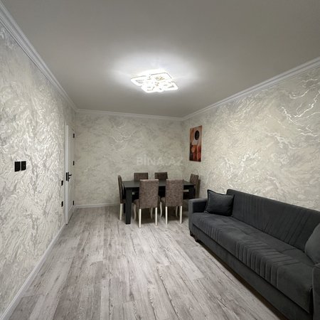 2 otaqlı köhnə tikili 53 m², İnşaatçılar m.