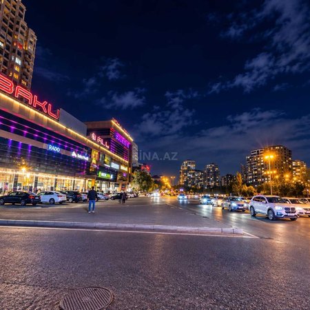 3 otaqlı köhnə tikili 70 m², İnşaatçılar m.