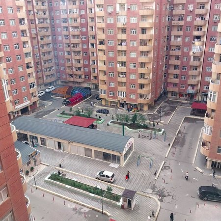 3 otaqlı yeni tikili 123 m², İnşaatçılar m.