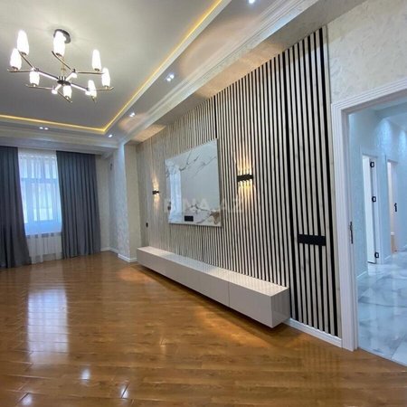 3 otaqlı yeni tikili 132 m², Memar Əcəmi m.