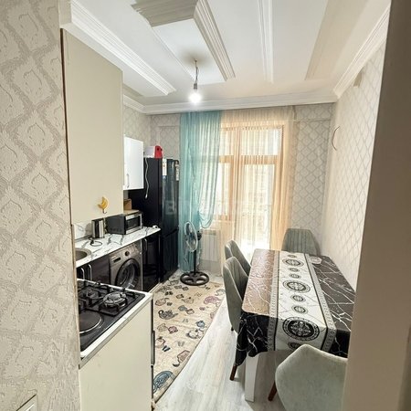 2 otaqlı yeni tikili 89 m², İnşaatçılar m.